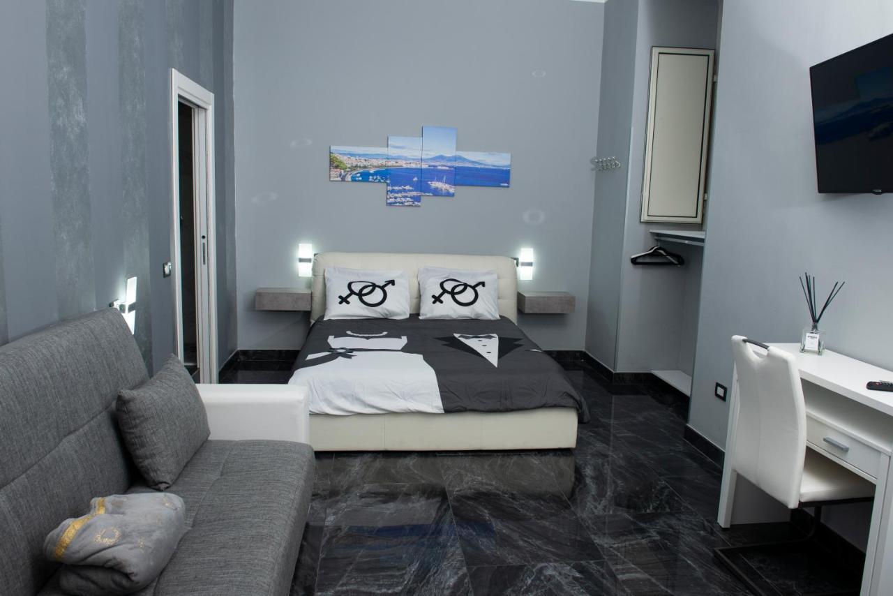 Royal Rooms Station Νάπολη Εξωτερικό φωτογραφία